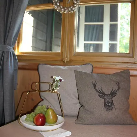 Zollhaus Bed & Breakfast
