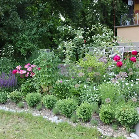 Zollhaus Bed & Breakfast