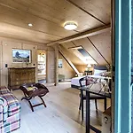 Zollhaus فندق مبيت وإفطار 3*